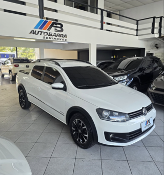 Volkswagen Saveiro Highline 1.6 completo + gnv injetável 2015, foto 1