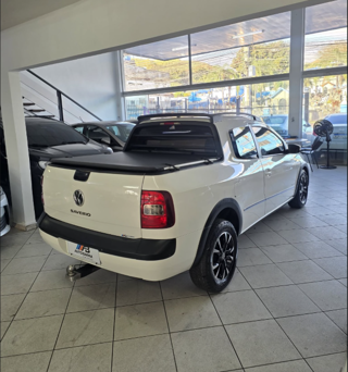 Volkswagen Saveiro Highline 1.6 completo + gnv injetável 2015, foto 4