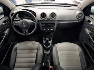 Volkswagen Saveiro Highline 1.6 completo + gnv injetável 2015, foto 6