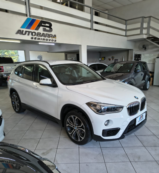 BMW X1  2.0 turbo 2019, foto 1
