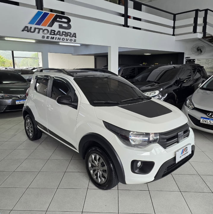 Fiat Mobi Trekking 1.0 completo